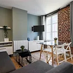 Grand-Place & Vieux-Lille: Equipped Duplex