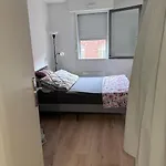 Proche Du Centre Ville - Appartement Confortable
