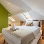 Appartement 2 Chambres Proche Ecoles Et Metro