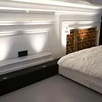 Superbe Appartement Refait A Neuf, Plein Centre De Lille