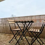 Elegant Appartement Avec Balcon Prive A Lille
