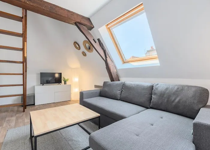Duplex Next To Grand Place