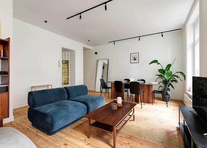 Elegant Apartment In La Madeleine - Welkeys