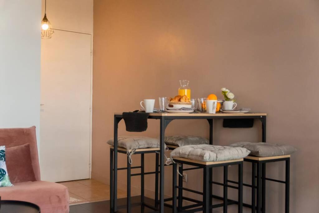 Hyper- Centre, Cosy Entre 2 Gares Apartment Lille