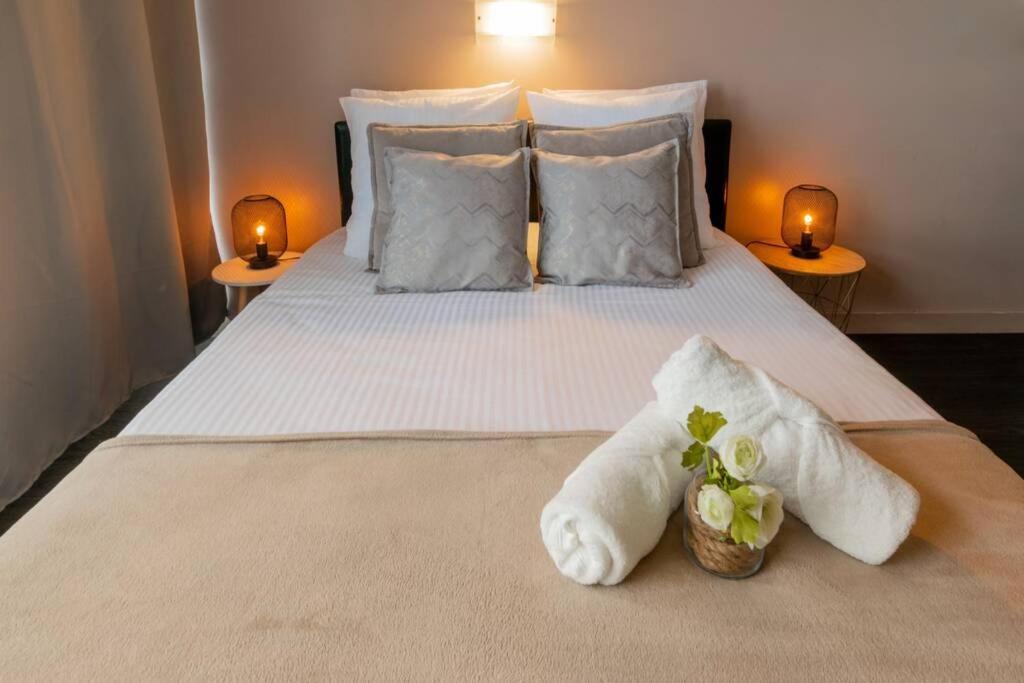 Hyper- Centre, Cosy Entre 2 Gares Apartment Lille