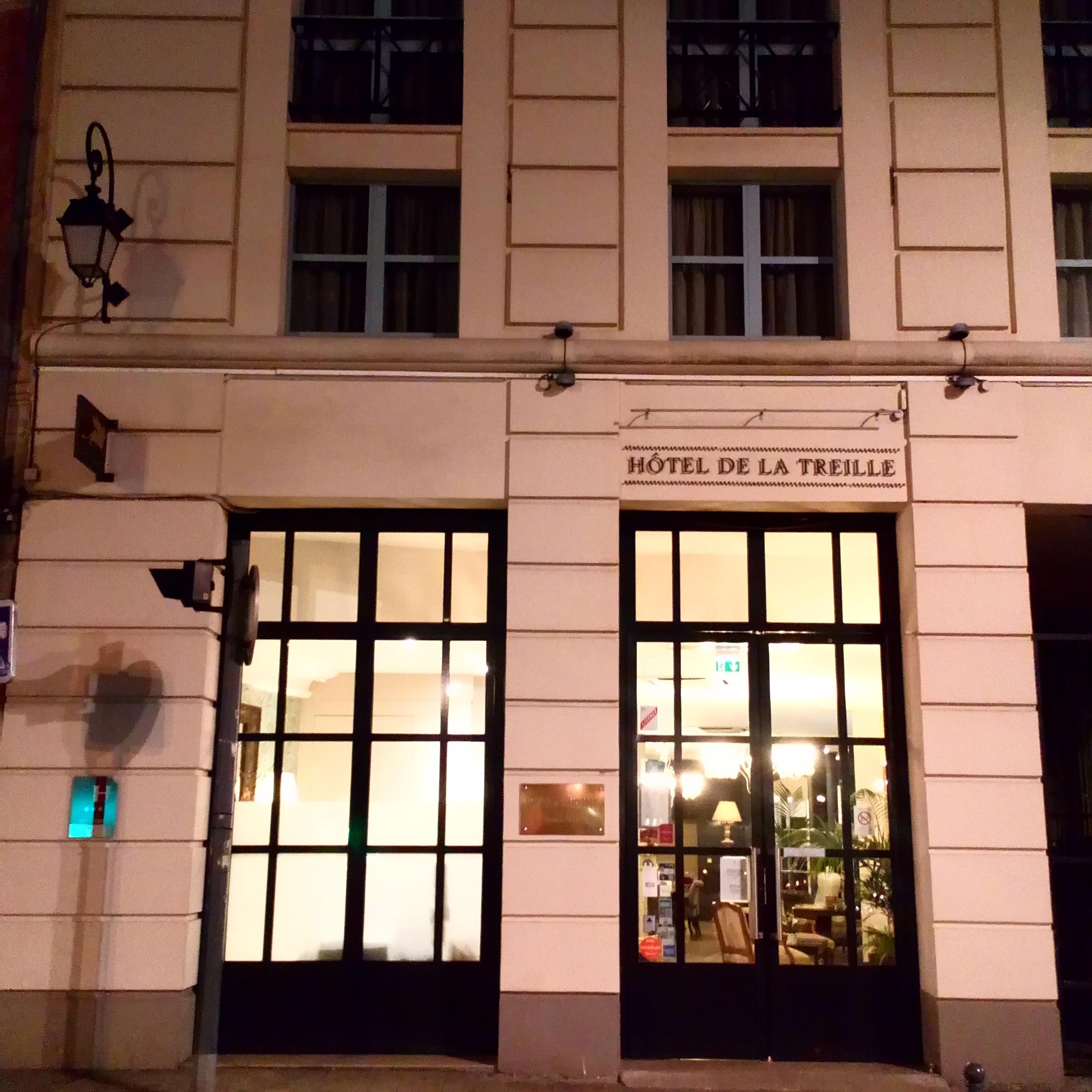 De La Treille Hotel