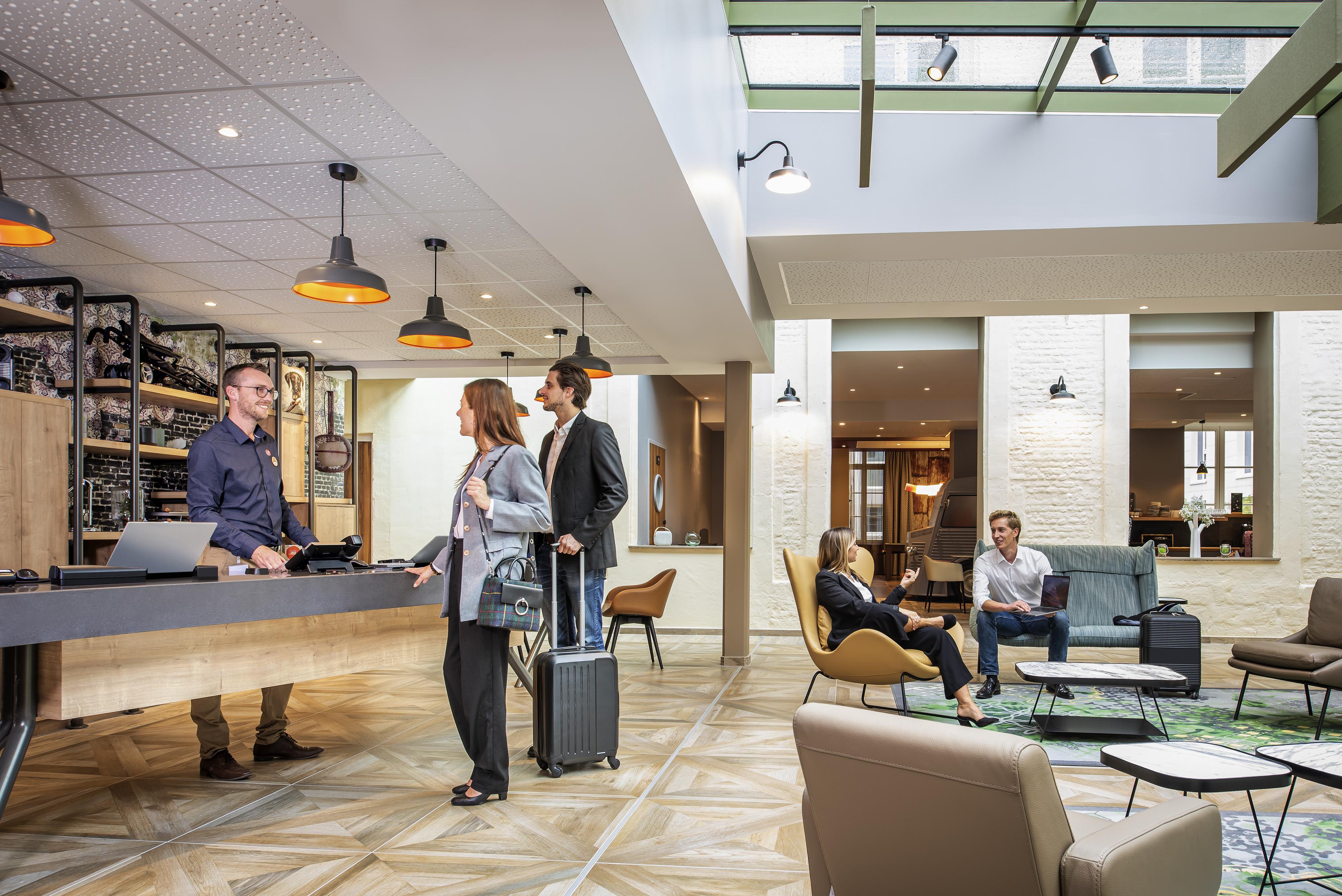 Adagio Centre Grand Place 4*