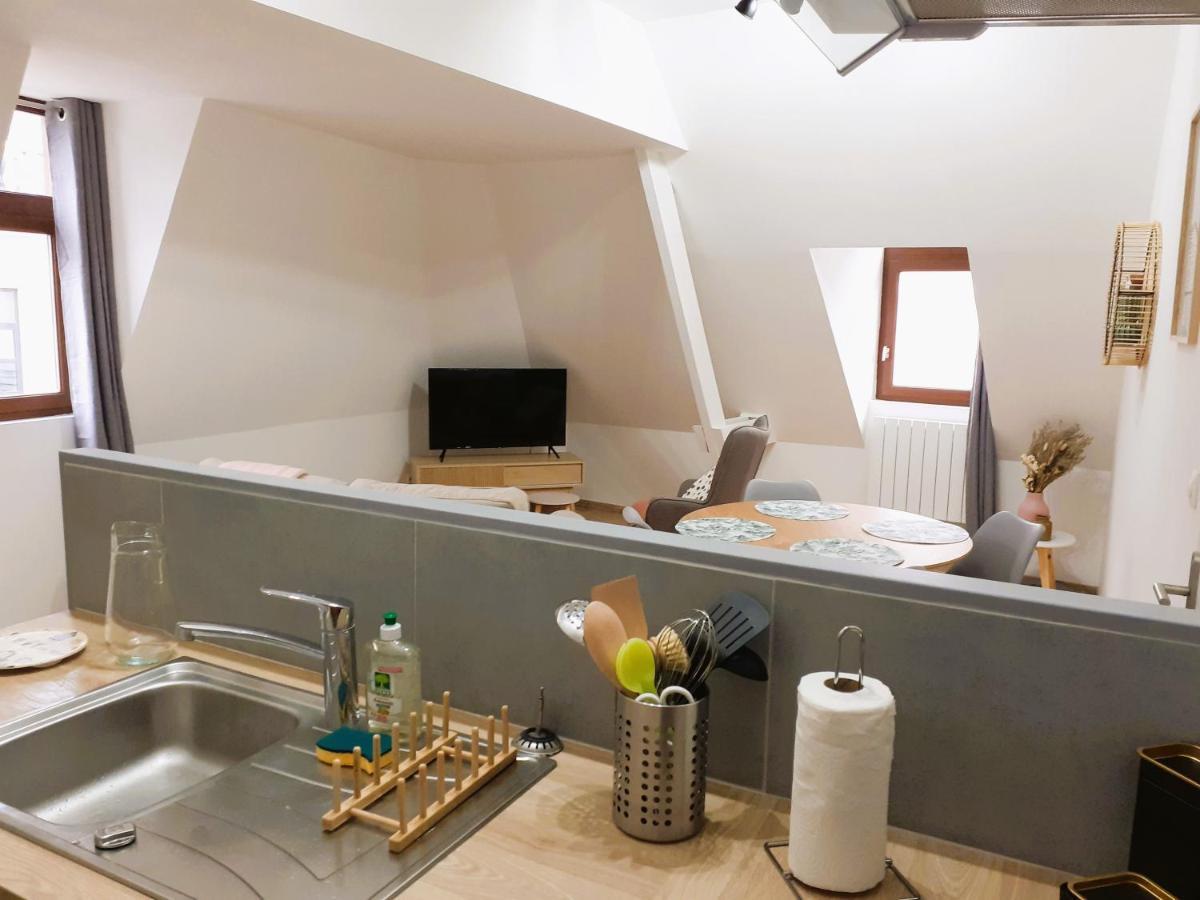 48m² / Hypercentre * Lille