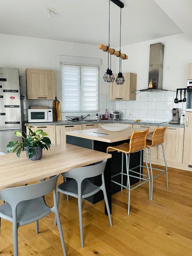 Apartment Angle 95