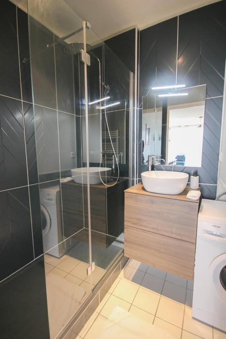 Centre - And Functional W/ View Apartment Lille