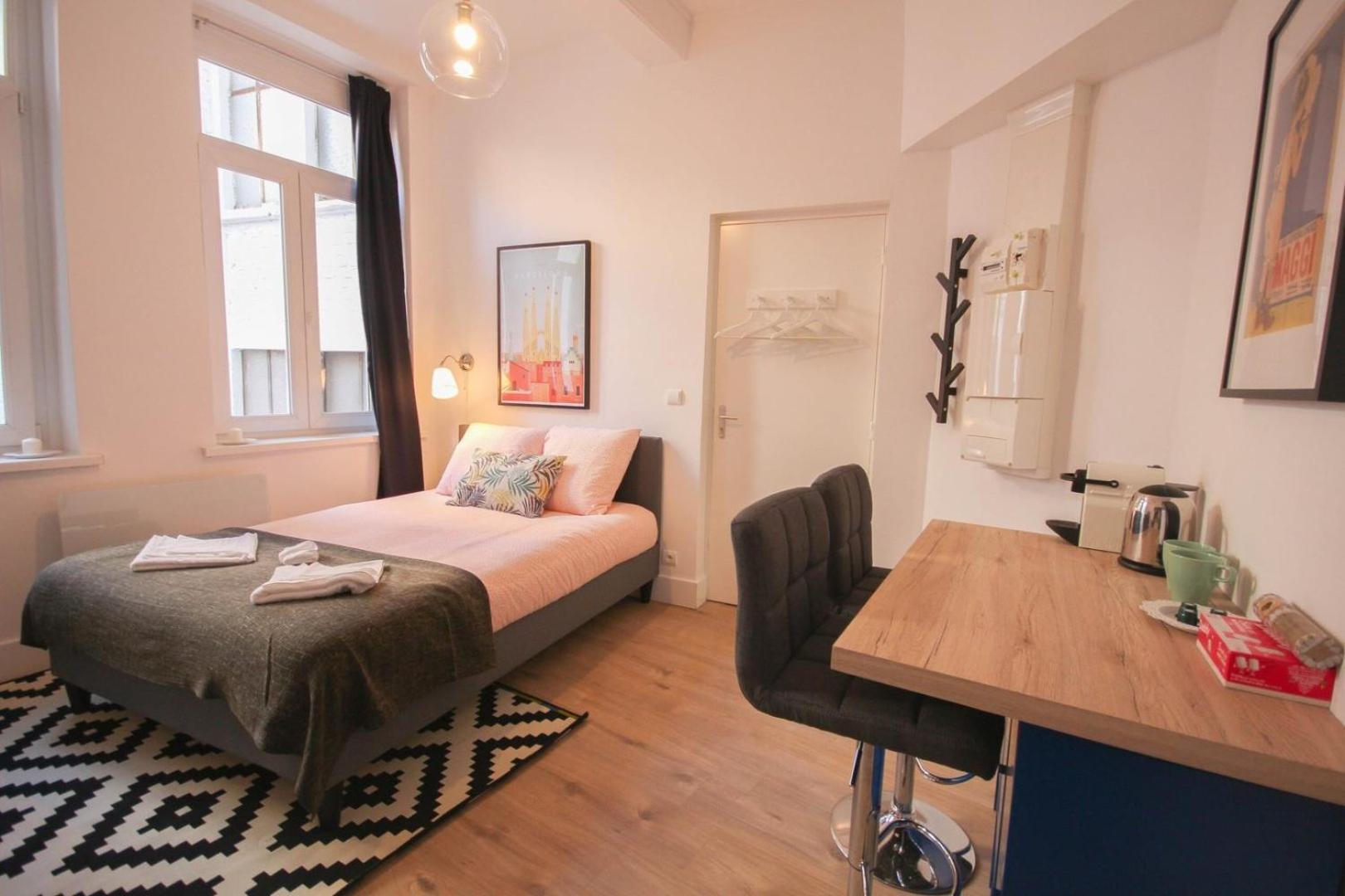 Centre - Nice, Cozy And Functional Apartment *