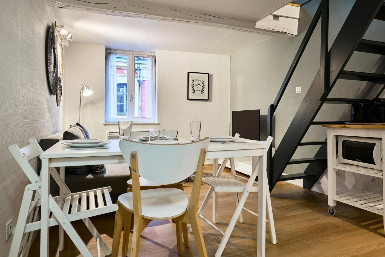 Triplex In The Heart Of Old Apartment *