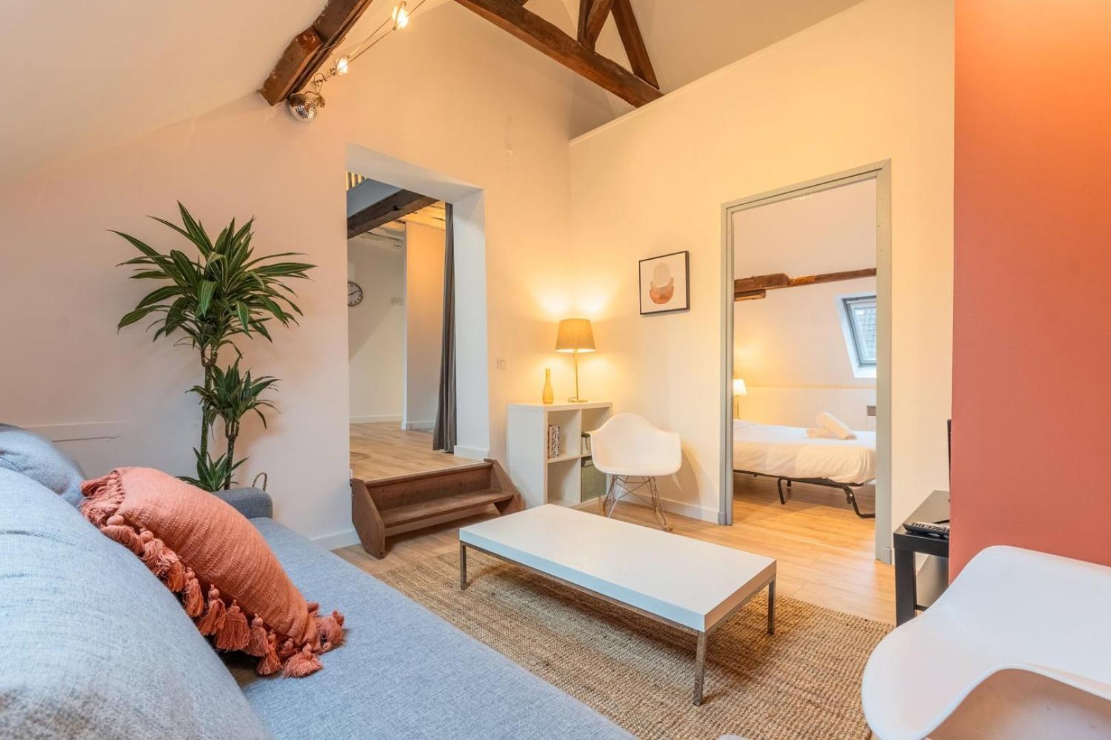 In The Heart Of Old Apartment
