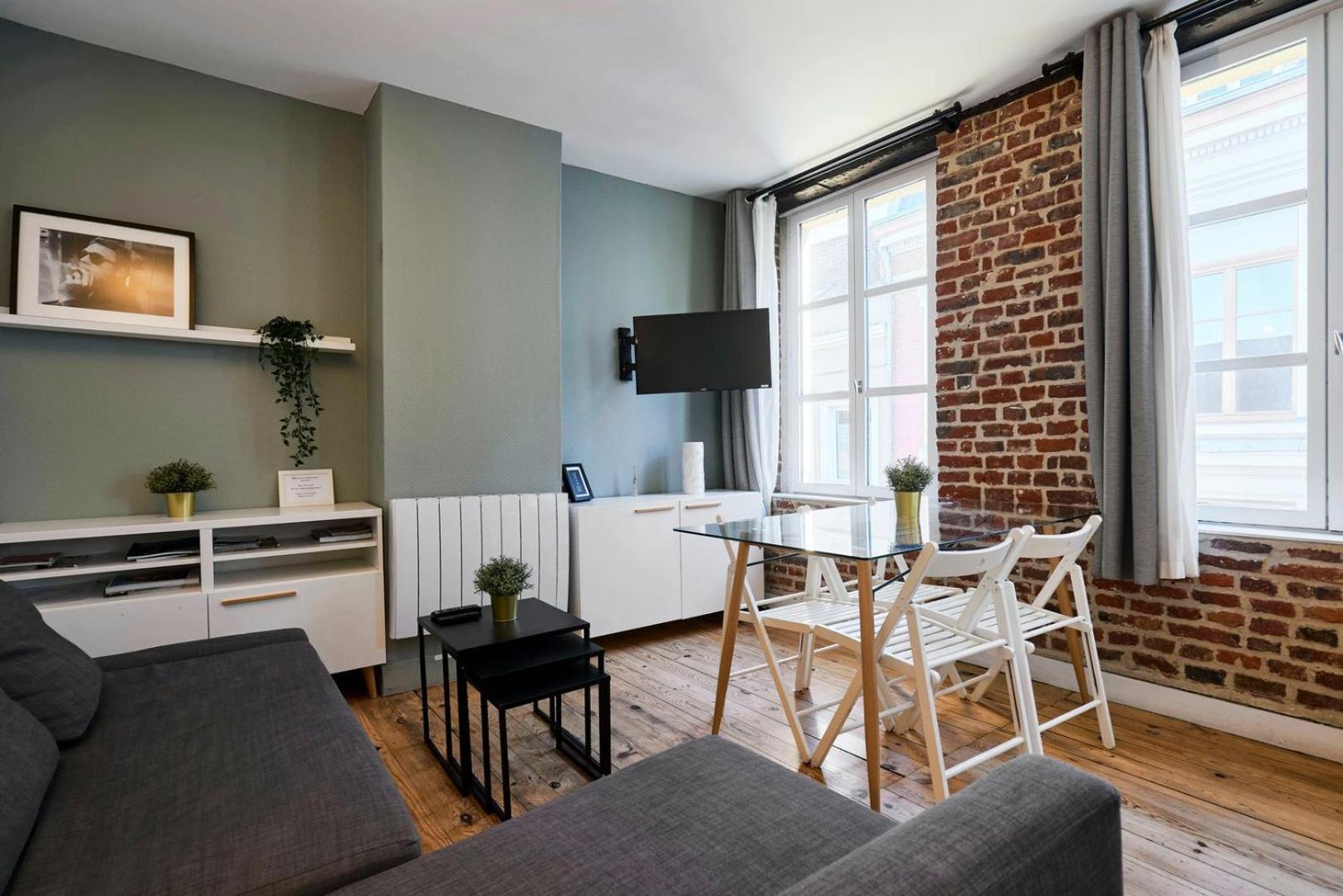 Apartment Grand-place & Vieux-lille: Equipped Duplex Lille