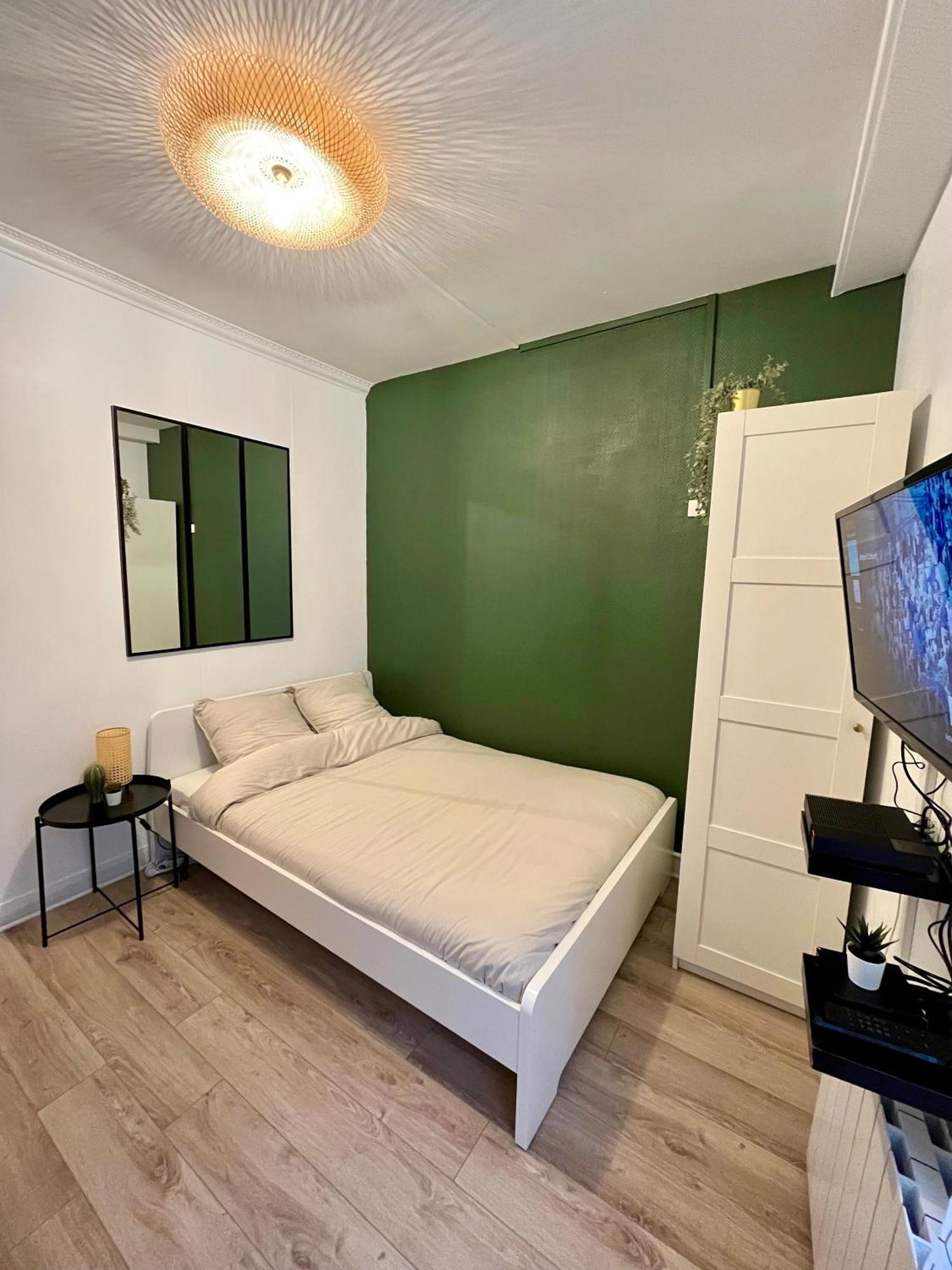 Au Colbvert - La Catho' - Vauban - Metro - Netflix - Wifi *