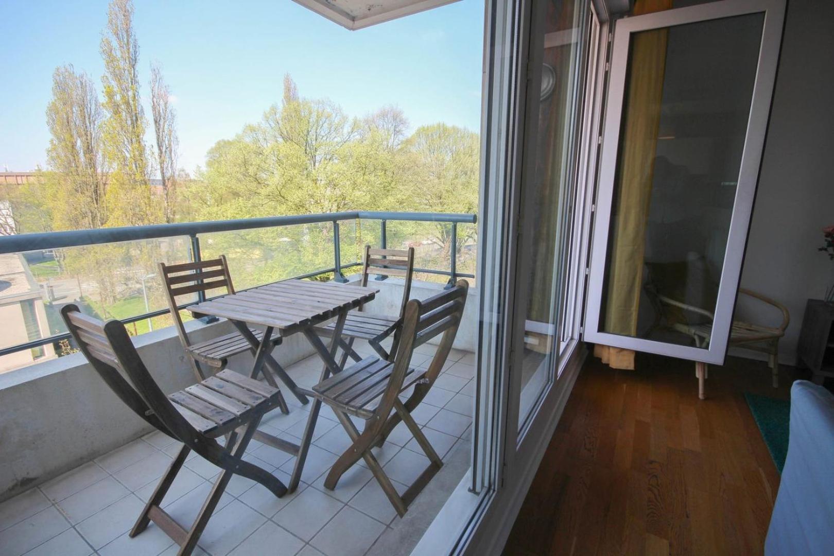 In With Balcony And Parking Lille