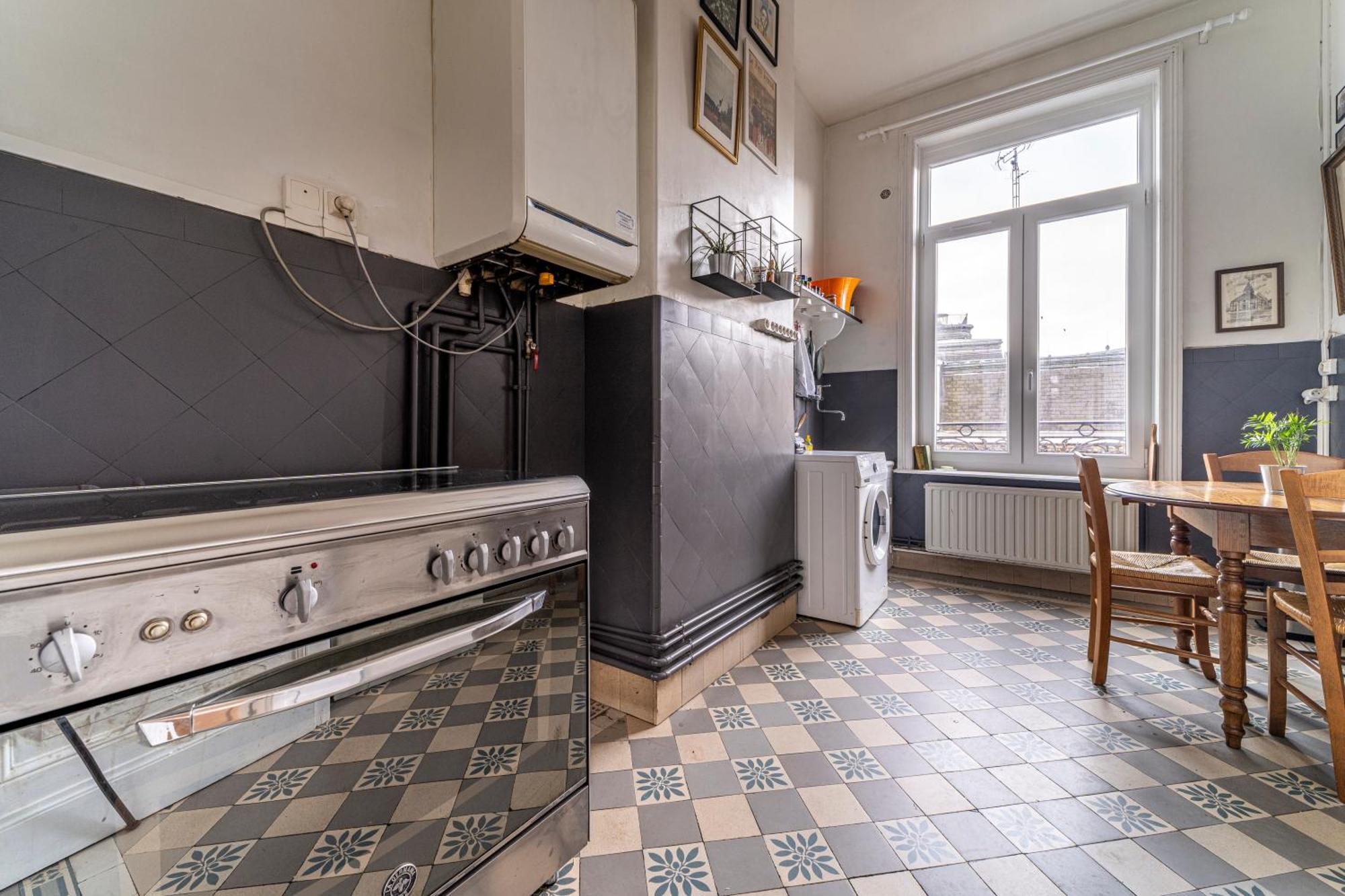 Haussmannien - - 100m2 * Lille