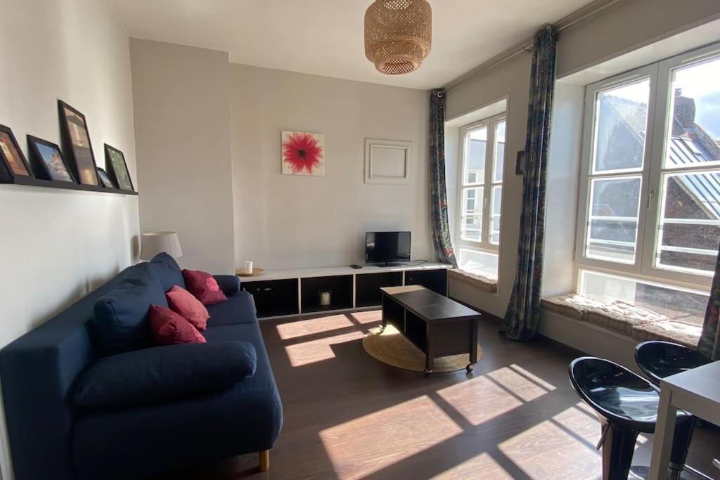 Apartment Beau T2 En Plein Vieux ! - Marine *