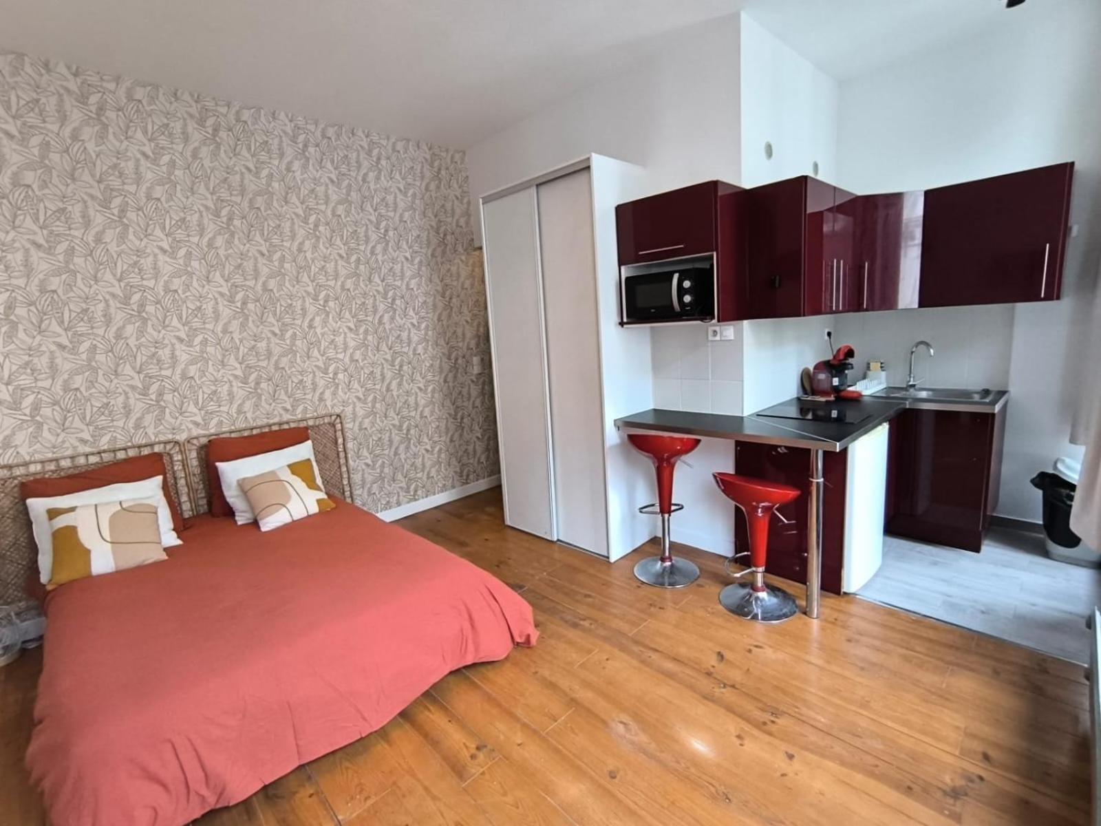 Aparthotel Lerelaisdodile - Conforts - *