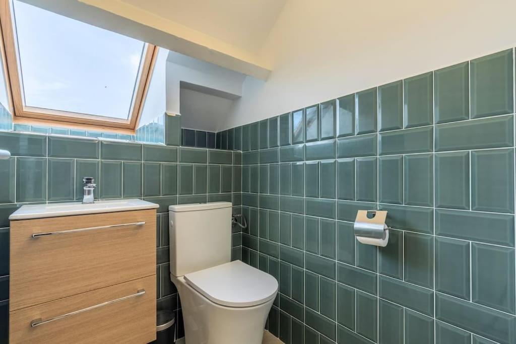 2 Proche Ecoles Et Metro