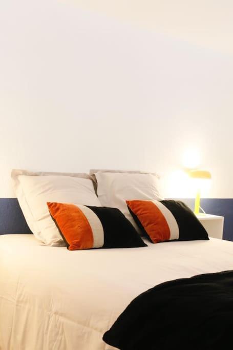 Monnaie,vieux-lille, Unique, Neo-vintage Apartment