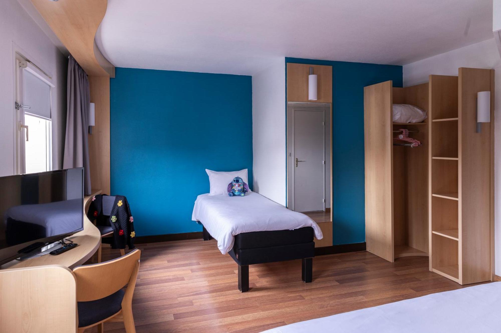 Hotel Ibis Lomme Centre 3*