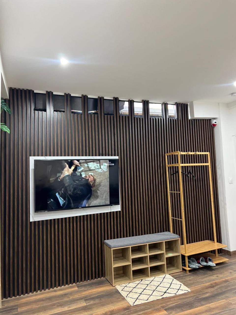 Flandre Apartment