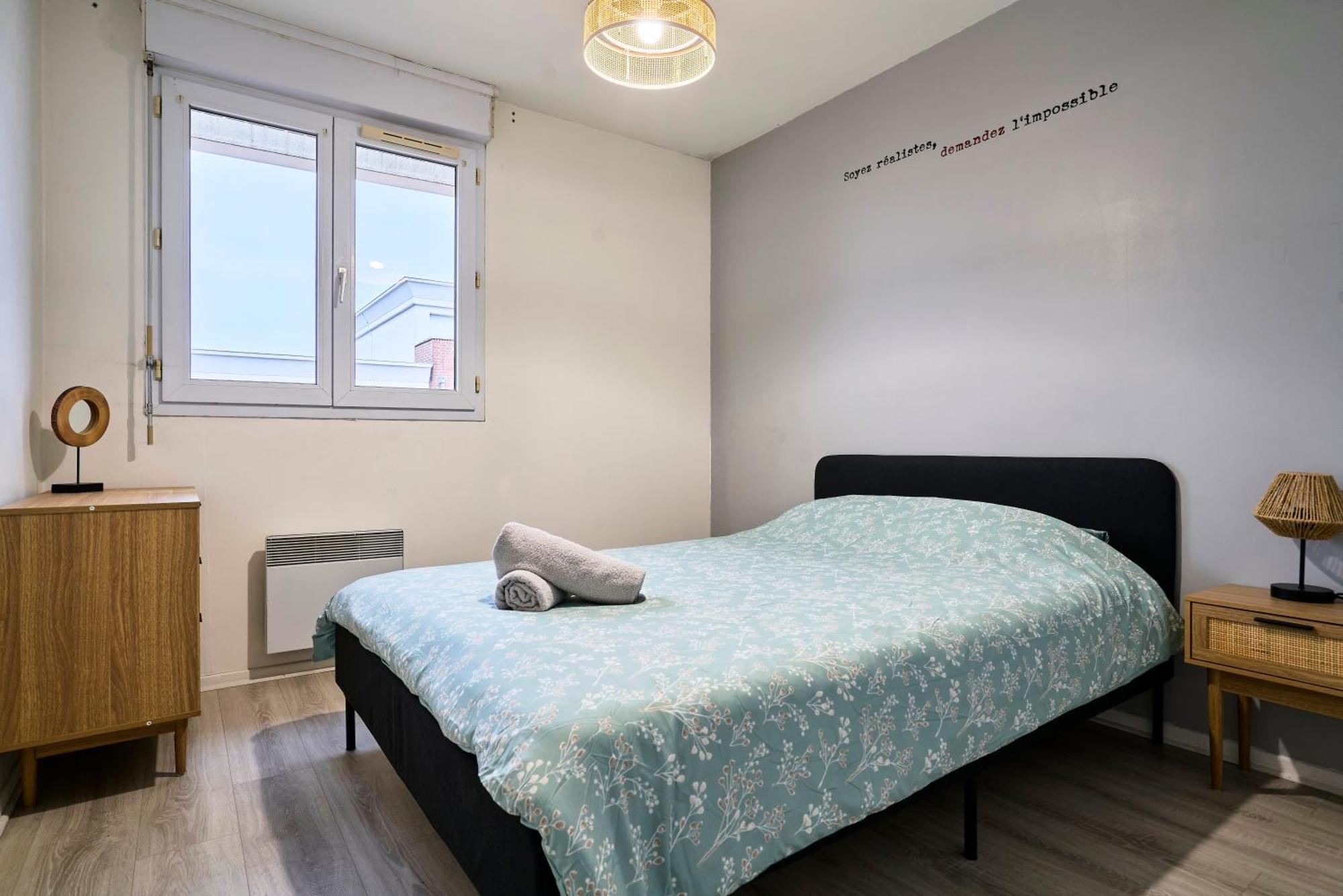 Elegant Avec Balcon Prive A Apartamento *