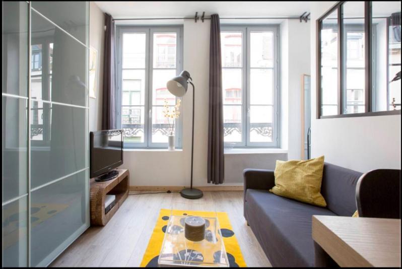 Au Coeur Du Vieux-lille Apartment