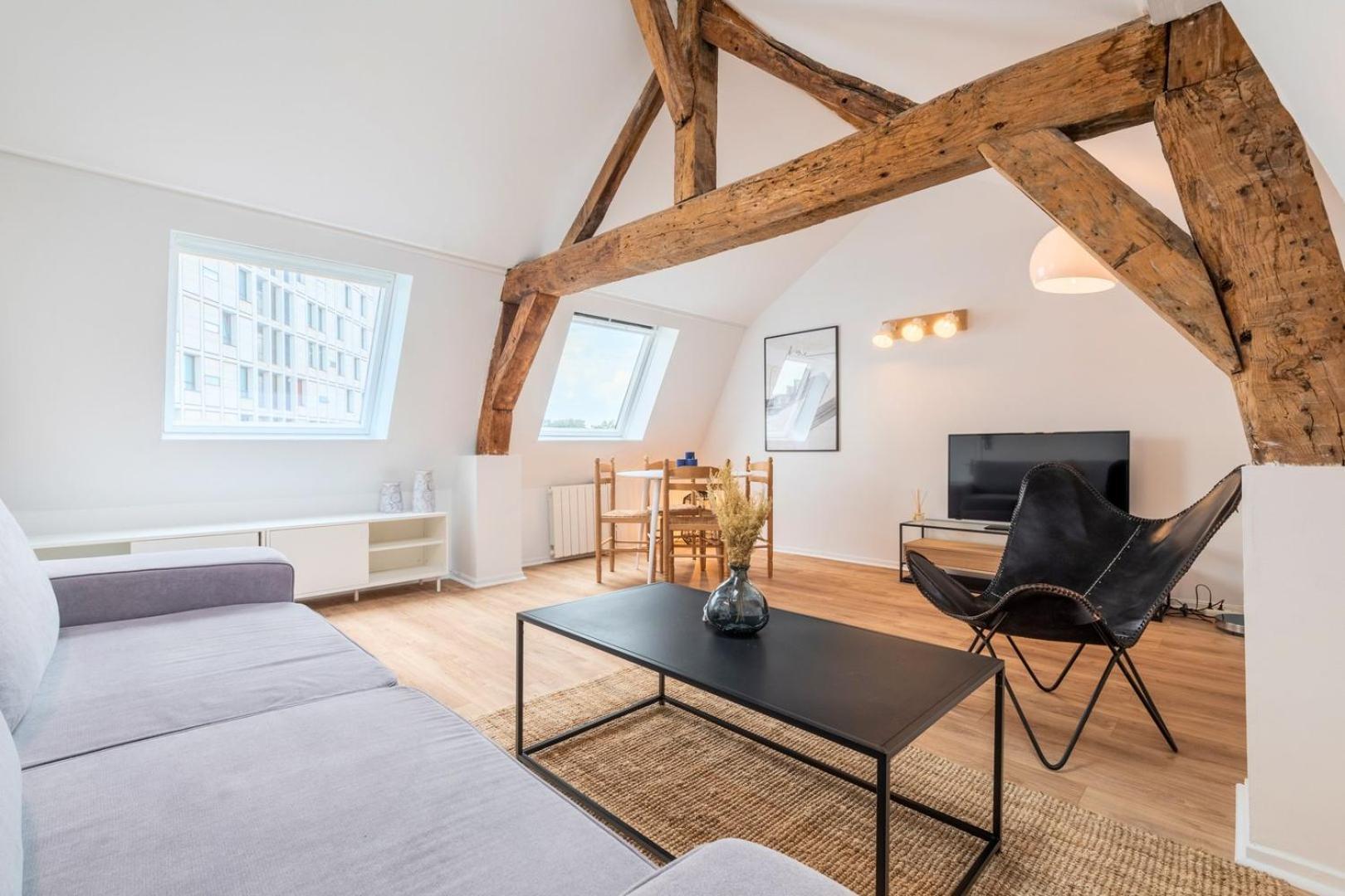 Charming Rooftop In Old Lille!