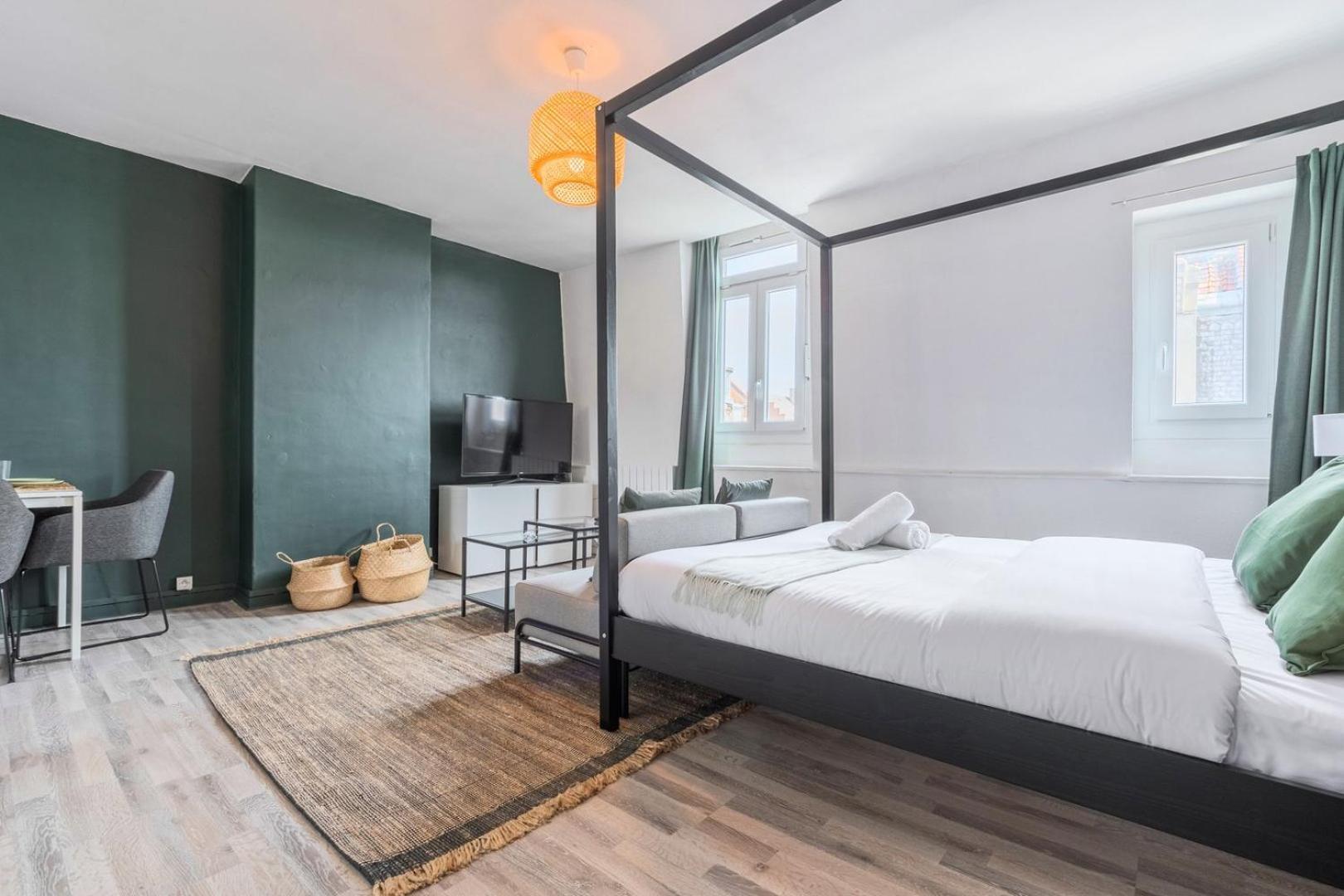 Apartment Vieux - Calme Idealement Situe ! *