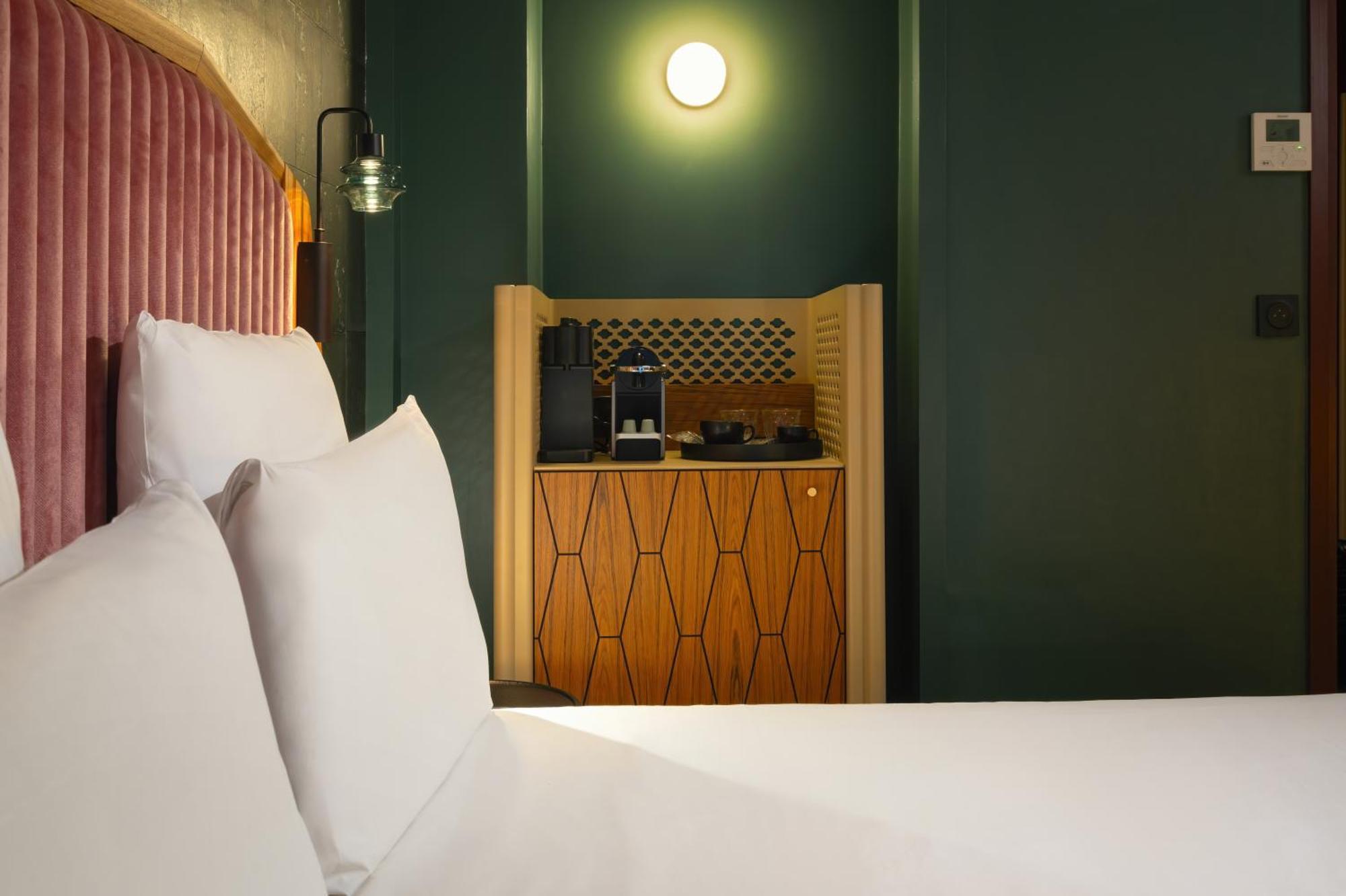 Mercure Centre Vieux Hotel 4*