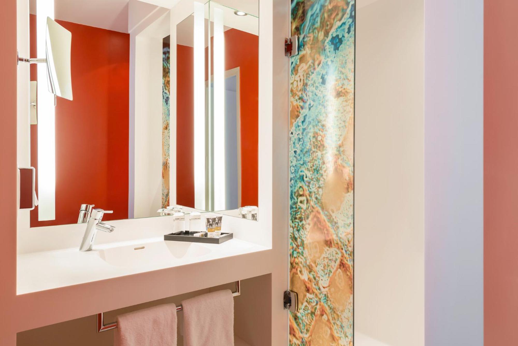 Mercure Centre Vieux 4*