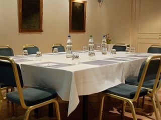 Continental Hotel 3*
