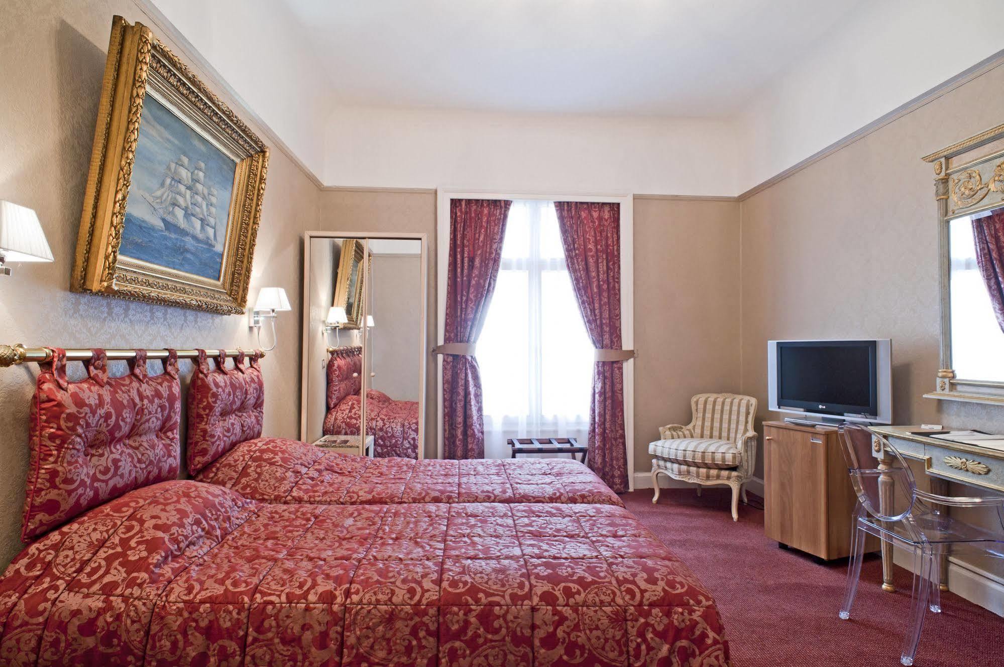 Hotel Grand Bellevue - Grand Place 4*