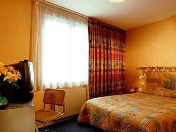De La Treille Hotel 3*