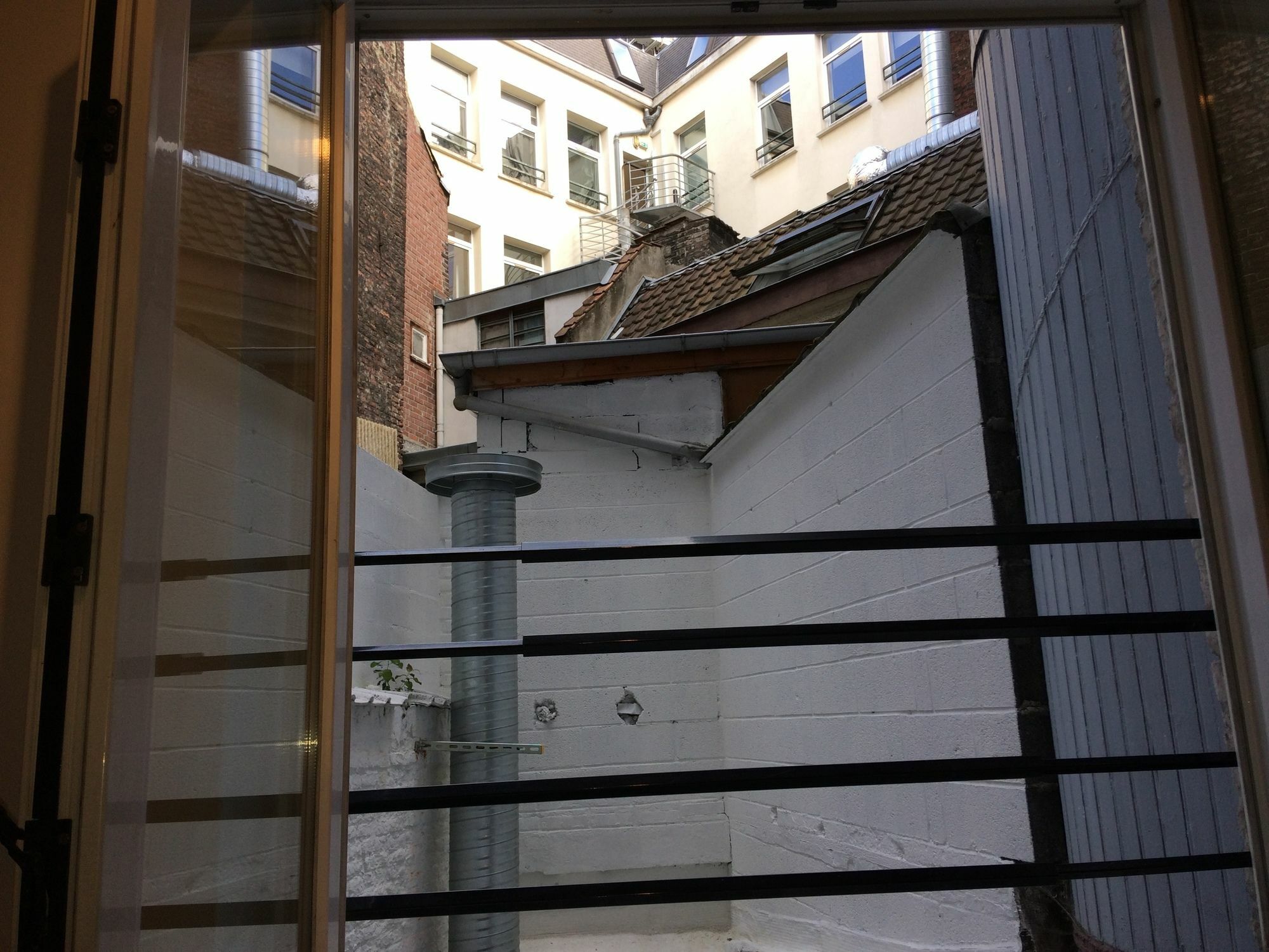 42 Priez Apartment *