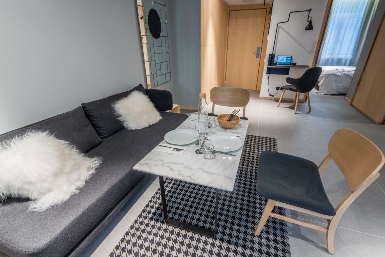 Coke Aparthotel 3*