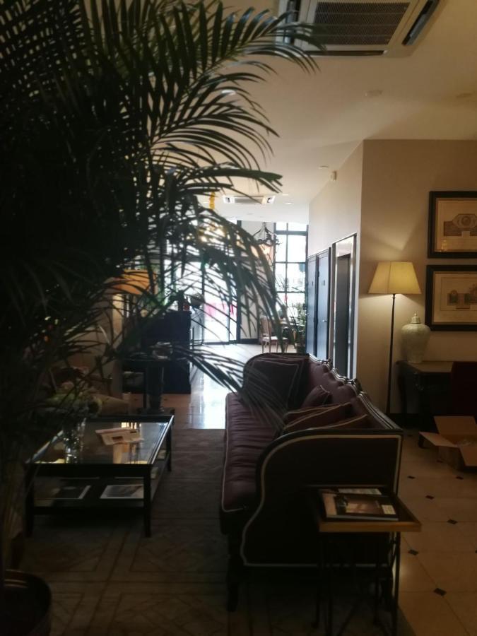 De La Treille Hotel 3*